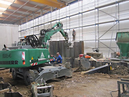 Bau einer Fertigungshalle 