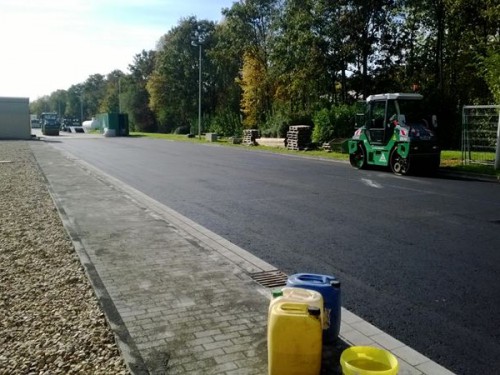 Straßenbau Wiederherstellung Tanklager-Zufahrten